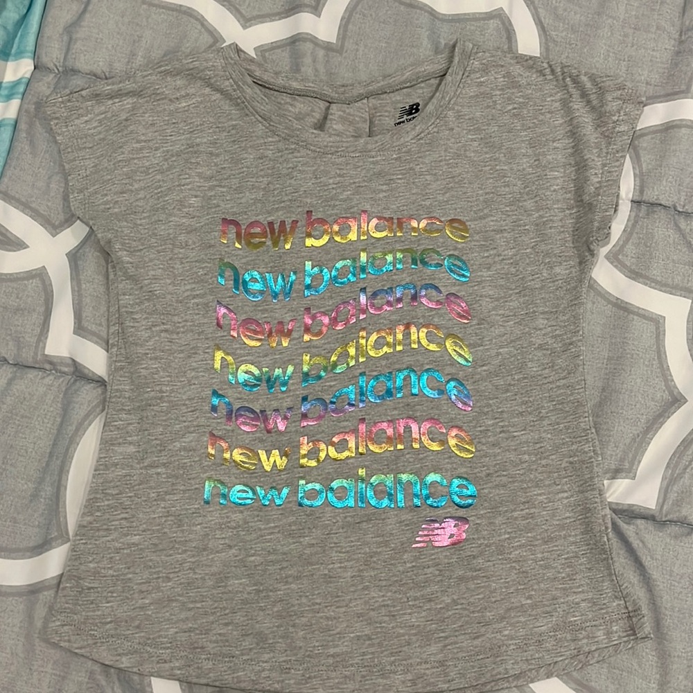 Girls New Balance T-shirt large 14/16